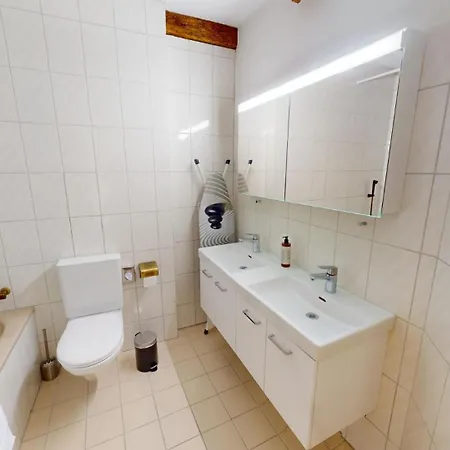 Apartmán Zentral Altstadt - Bahnhofsnah - - Bernina Express - Solution-grischun