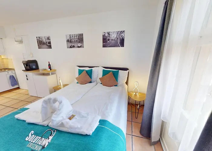 Zentral Altstadt - Bahnhofsnah - - Bernina Express - Solution-grischun Apartment