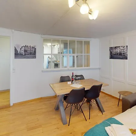 Appartement Zentral Altstadt - Bahnhofsnah - - Bernina Express - Solution-grischun *